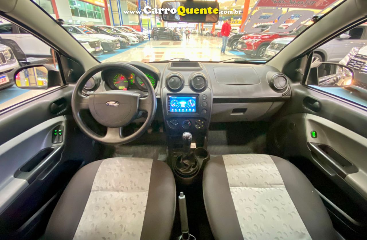 FORD FIESTA 1.0 MPI HATCH 8V 2009 - Loja