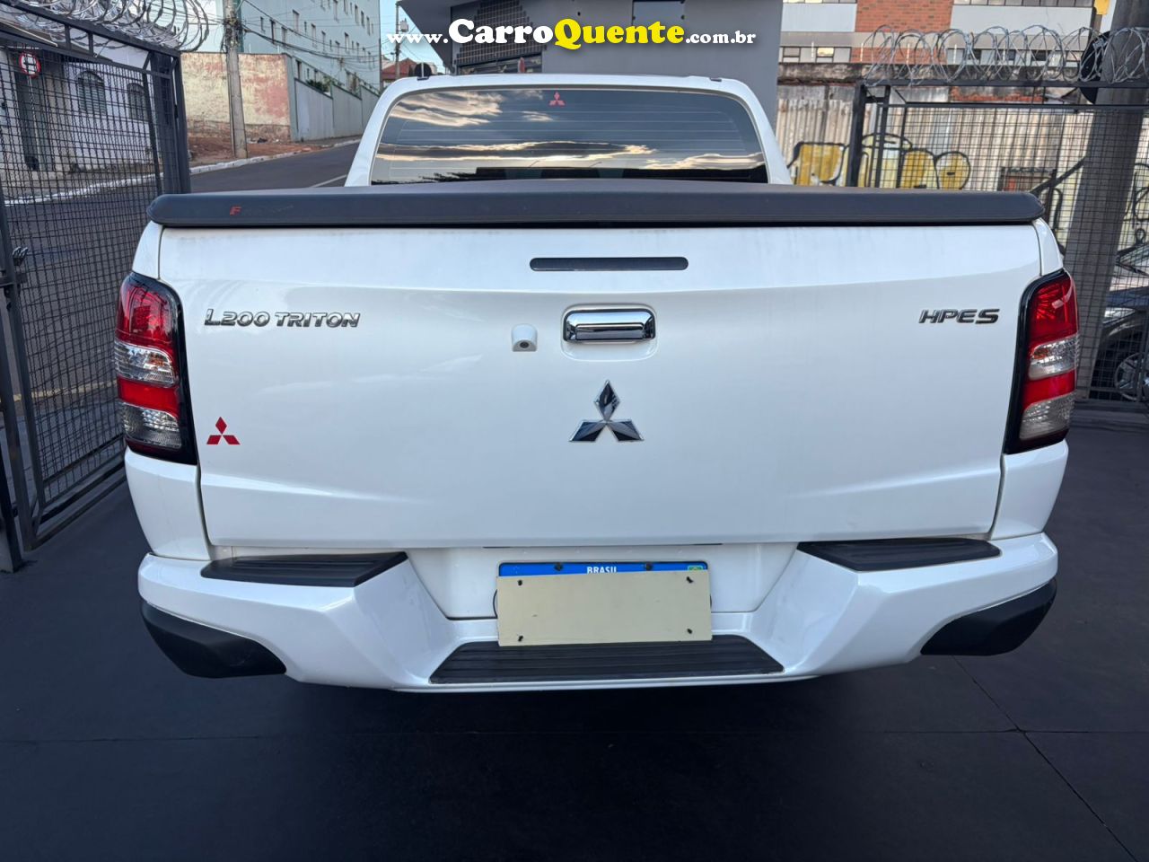 MITSUBISHI L200 TRITON 2.4 16V TURBO SPORT HPE-S CD 4X4 2019 - Loja