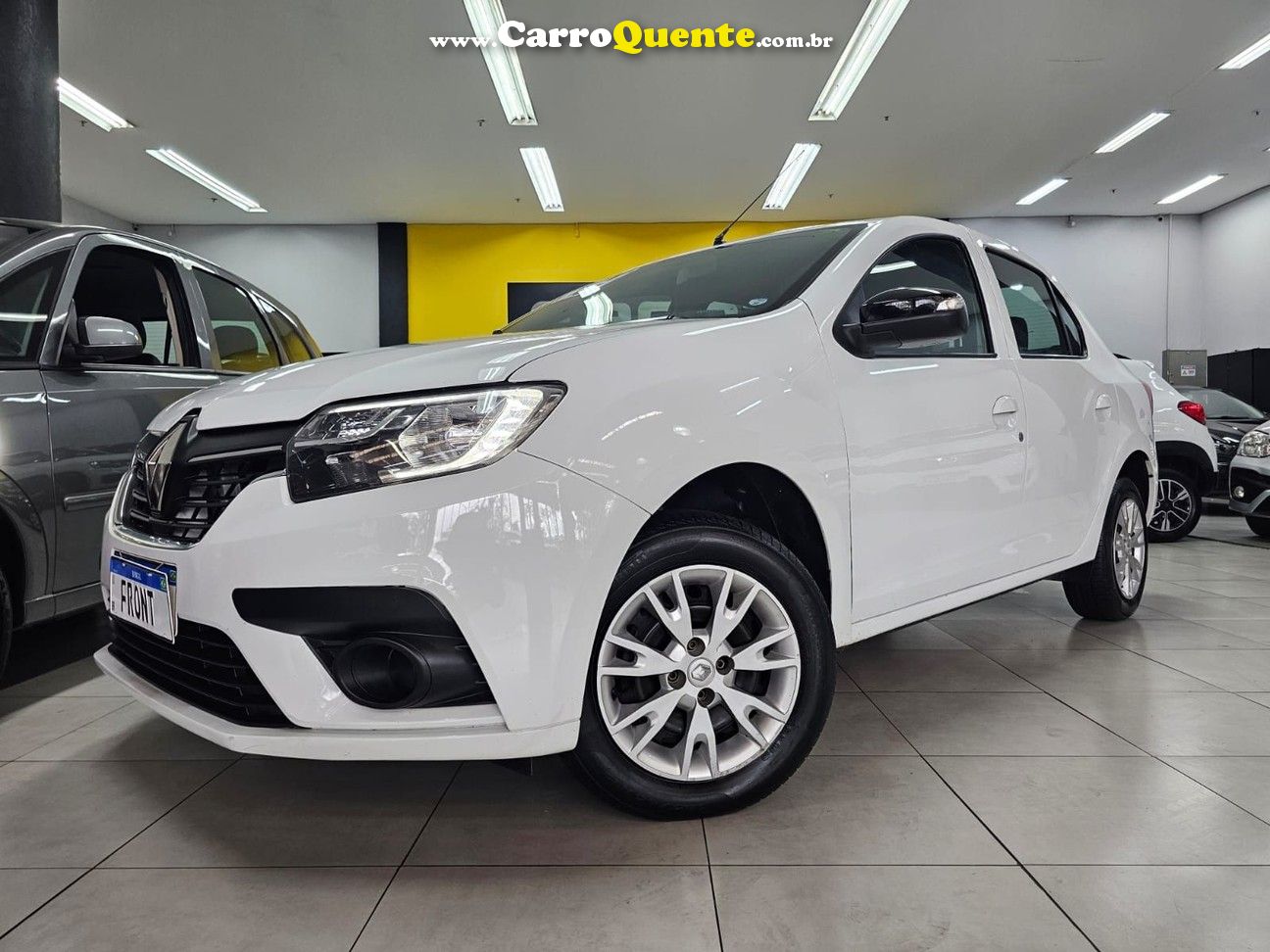 RENAULT LOGAN 1.0 12V SCE ZEN 2024 - Loja