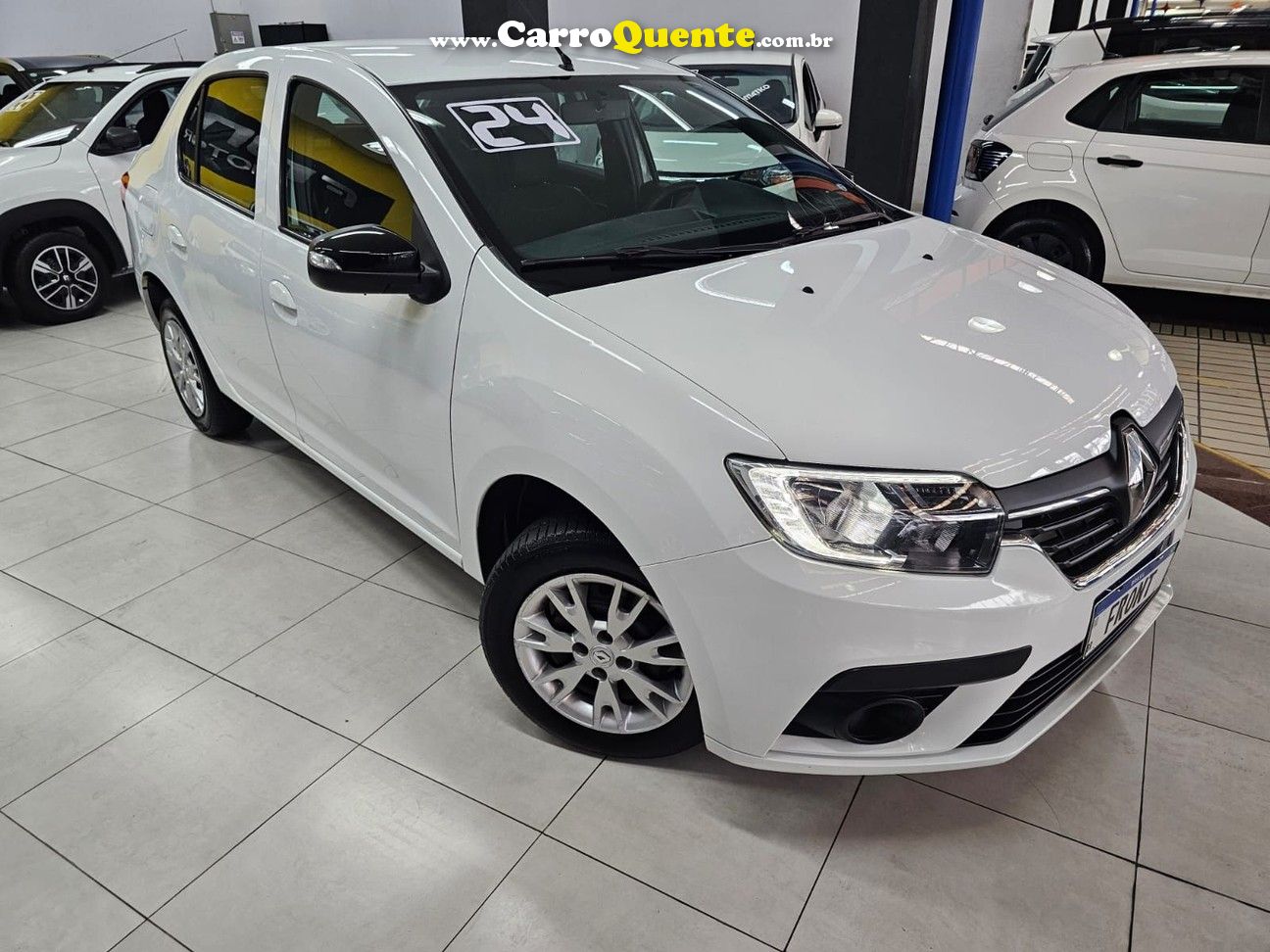 RENAULT LOGAN 1.0 12V SCE ZEN 2024 - Loja