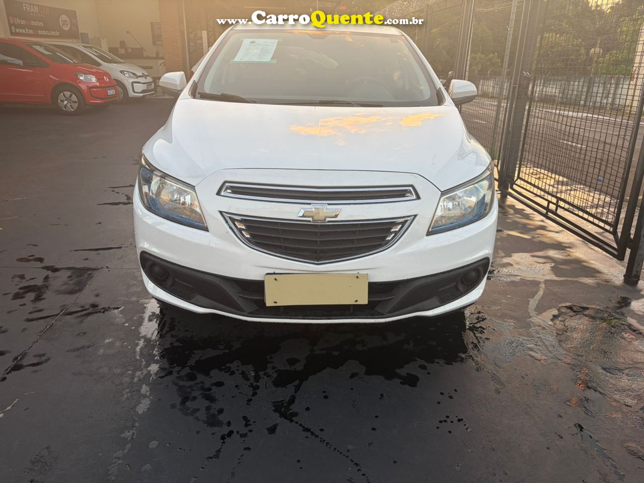 CHEVROLET ONIX 1.4 MPFI LT 8V 2015 - Loja
