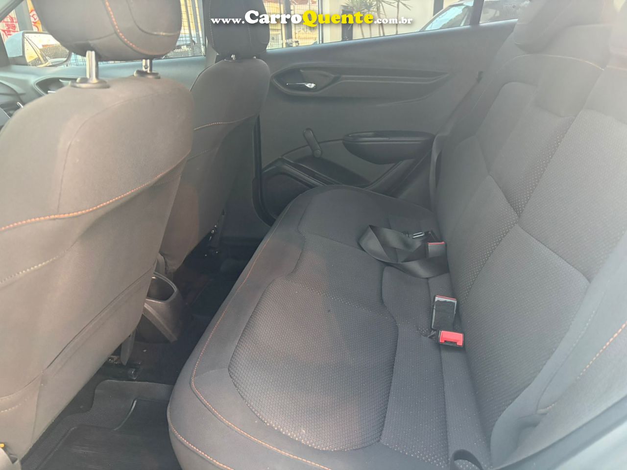 CHEVROLET ONIX 1.4 MPFI LT 8V 2015 - Loja