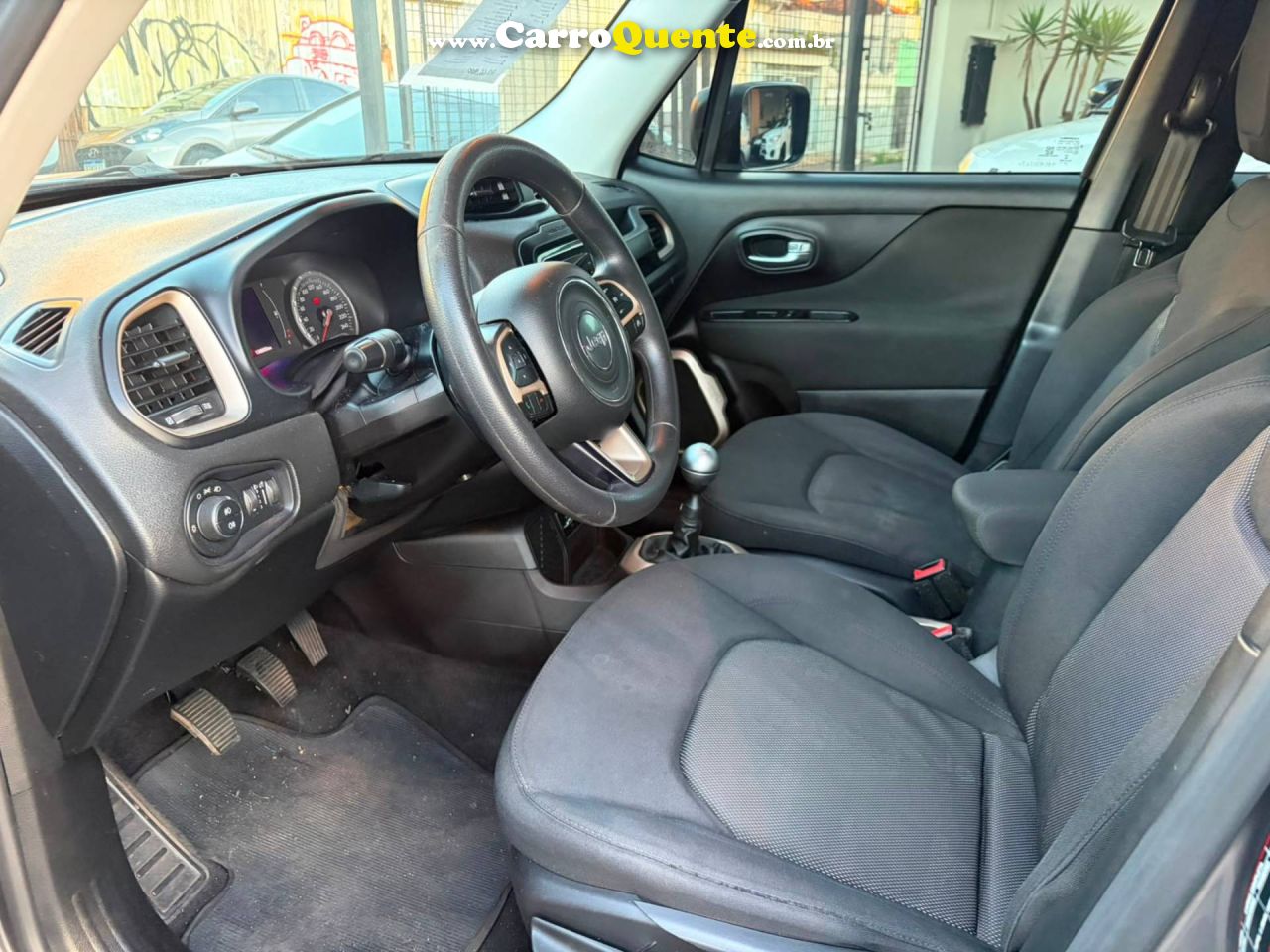 JEEP RENEGADE 1.8 16V SPORT 2017 - Loja