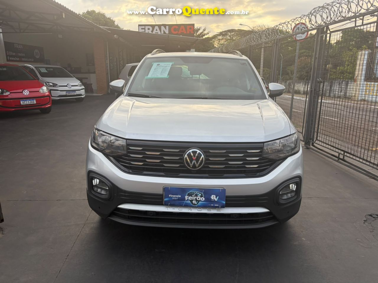 VOLKSWAGEN T-CROSS 1.0 200 TSI TOTAL COMFORTLINE 2022 - Loja
