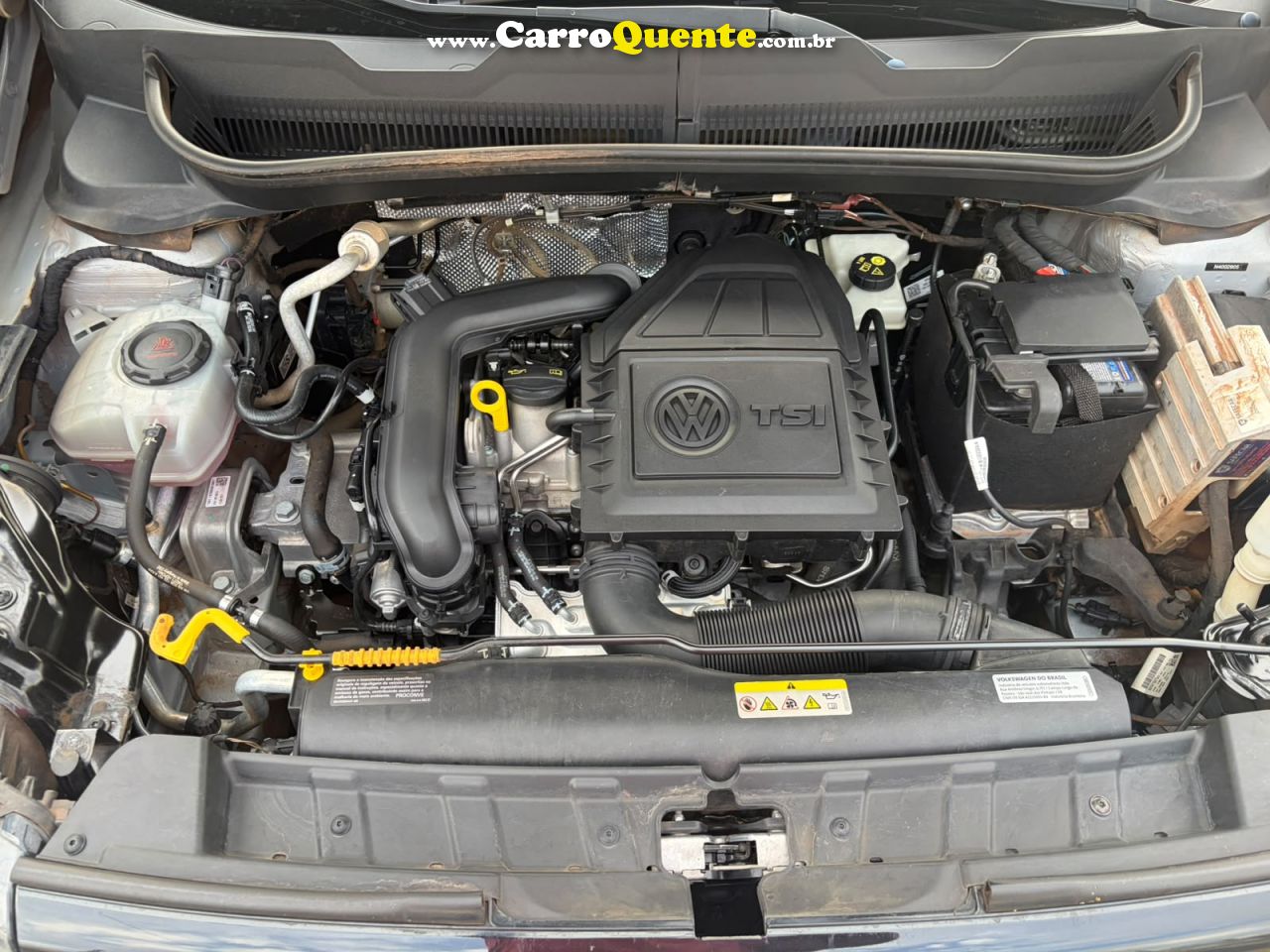 VOLKSWAGEN T-CROSS 1.0 200 TSI TOTAL COMFORTLINE 2022 - Loja