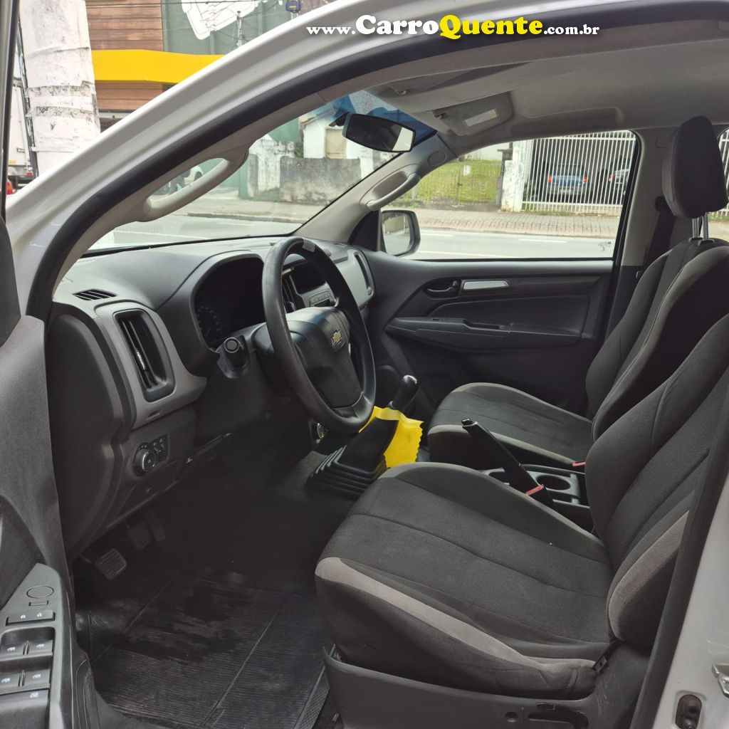 CHEVROLET   S10 PICK-UP LS 2.8 TDI 4X4 CD DIES. MEC.   BRANCO 2023 2.8 DIESEL - Loja