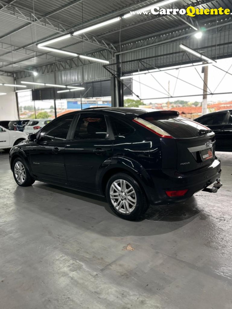FORD   FOCUS GHIA  2.0 16V 2.0 16V FLEX 5P AUT   PRETO 2010 2.0 FLEX - Loja