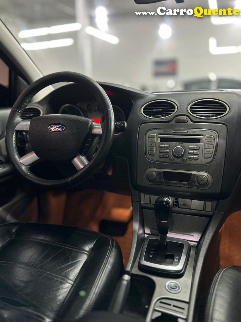 FORD   FOCUS GHIA  2.0 16V 2.0 16V FLEX 5P AUT   PRETO 2010 2.0 FLEX - Loja
