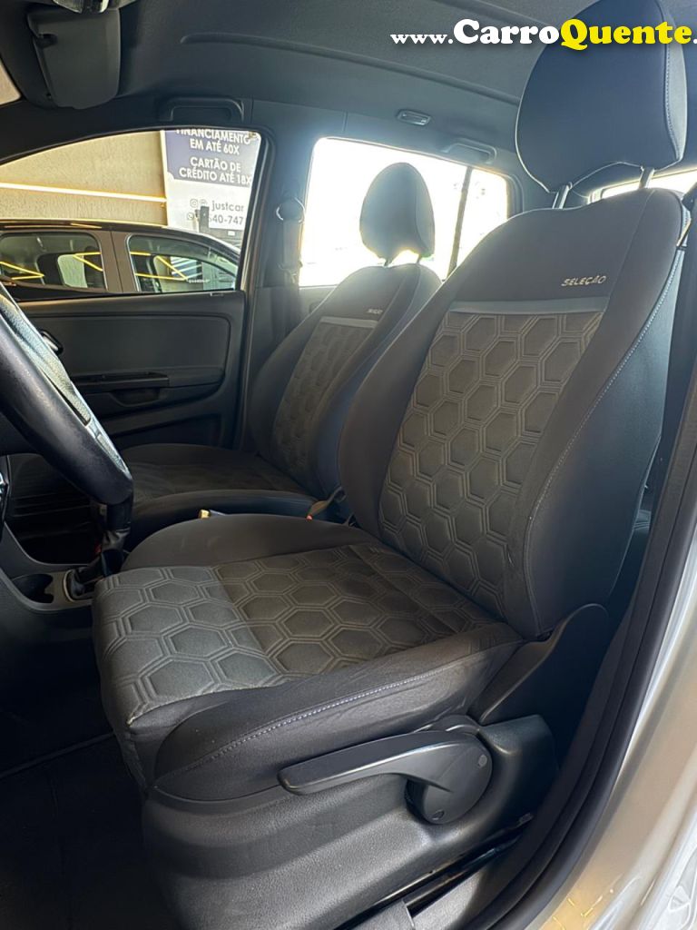 VOLKSWAGEN   FOX SELEÇÃO 1.6 TOTAL FLEX 8V 5P   PRATA 2014 1.6 FLEX - Loja