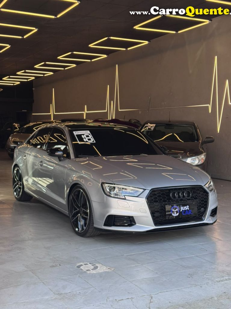 AUDI   A3 SED. AMBITION 2.0 TSFI 220CV S-TRONIC   PRATA 2018 2.0 GASOLINA - Loja
