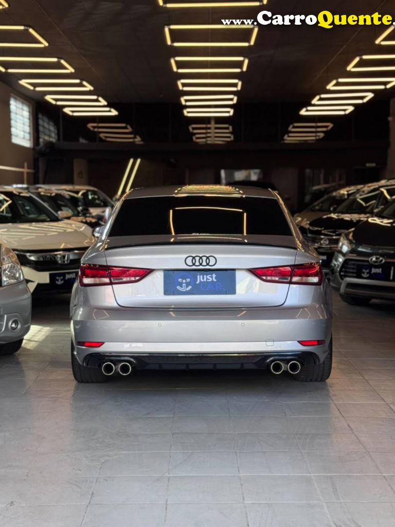 AUDI   A3 SED. AMBITION 2.0 TSFI 220CV S-TRONIC   PRATA 2018 2.0 GASOLINA - Loja