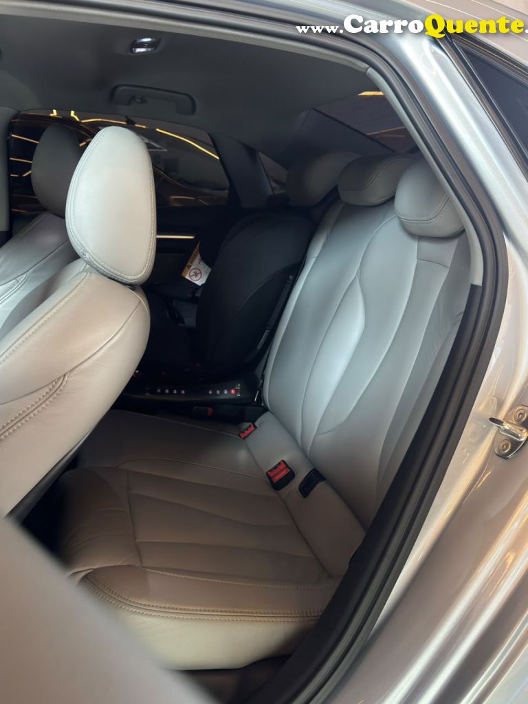 AUDI   A3 SED. AMBITION 2.0 TSFI 220CV S-TRONIC   PRATA 2018 2.0 GASOLINA - Loja