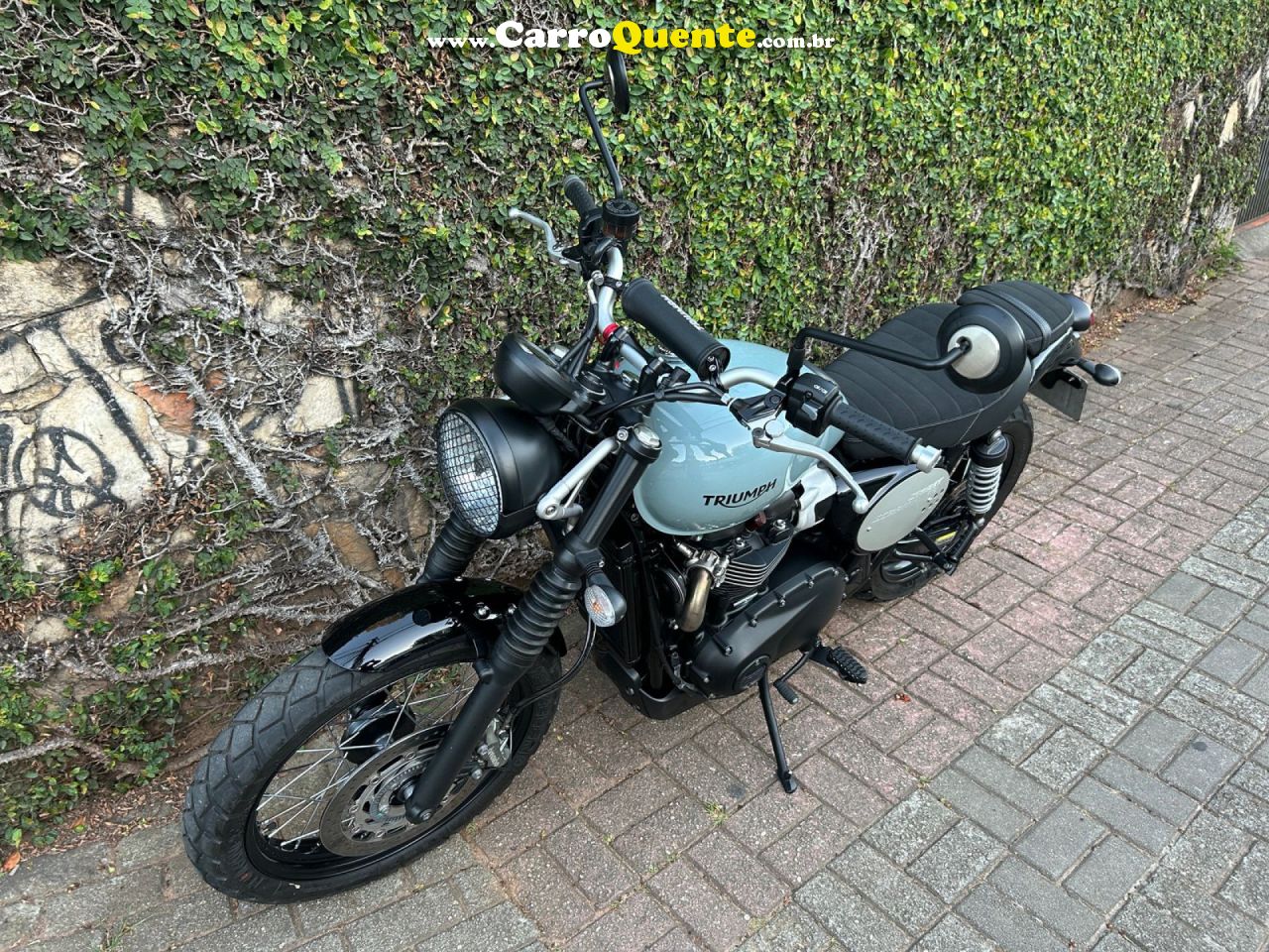 TRIUMPH   STREET SCRAMBLER   CINZA 2022 215498 GASOLINA - Loja