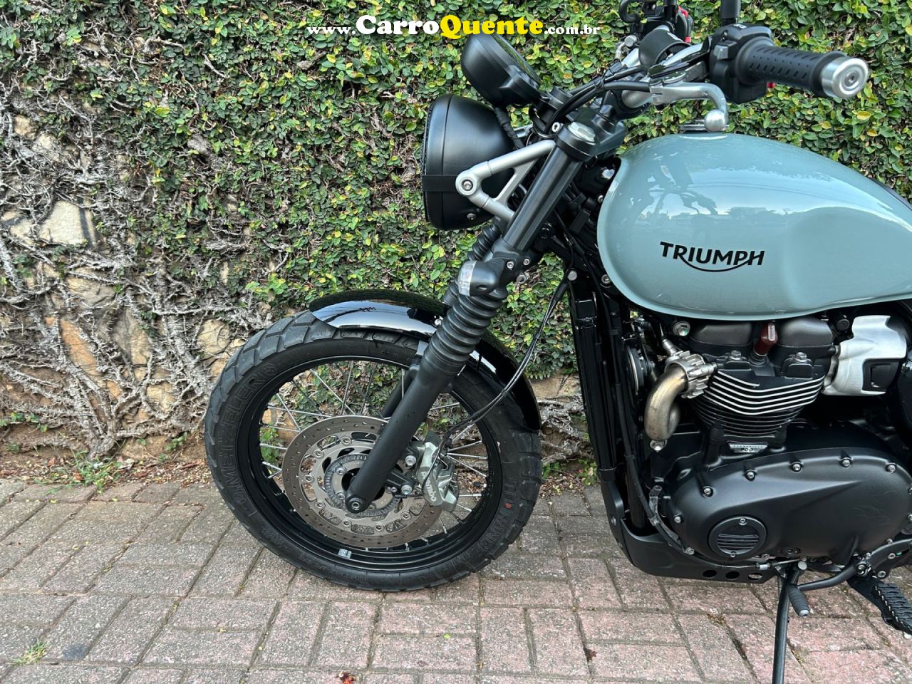 TRIUMPH   STREET SCRAMBLER   CINZA 2022 215498 GASOLINA - Loja
