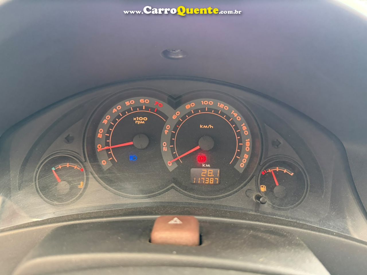 CHEVROLET   CELTA SPIRIT LT 1.0 MPFI 8V FLEXP. 5P   PRATA 2007 1.0 FLEX - Loja