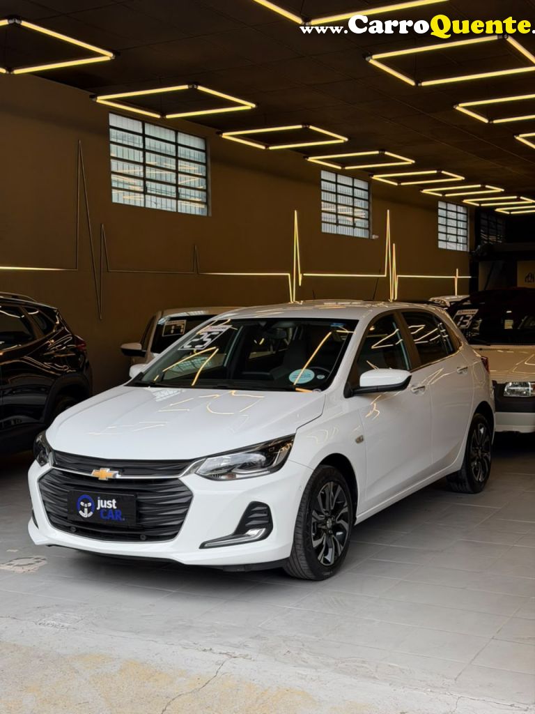 CHEVROLET   ONIX HATCH 1.0 12V FLEX 5P MEC.   BRANCO 2025 1.0 FLEX - Loja