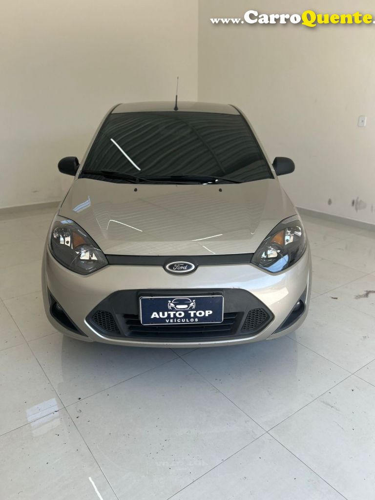 FORD   FIESTA SE 1.6 8V FLEX 5P   PRATA 2014 1.6 FLEX - Loja