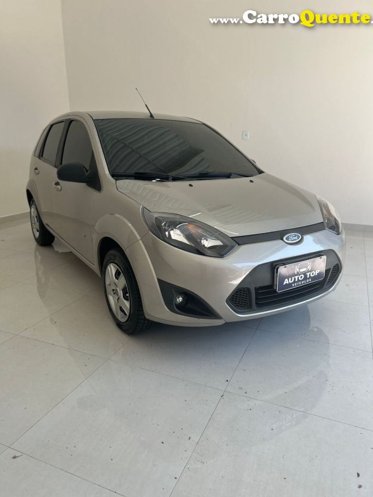 FORD   FIESTA SE 1.6 8V FLEX 5P   PRATA 2014 1.6 FLEX - Loja