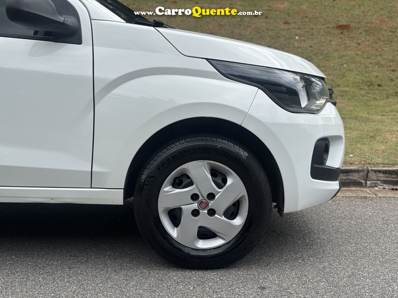 FIAT   MOBI LIKE 1.0 FIRE FLEX 5P.   BRANCO 2020 1.0 FLEX - Loja