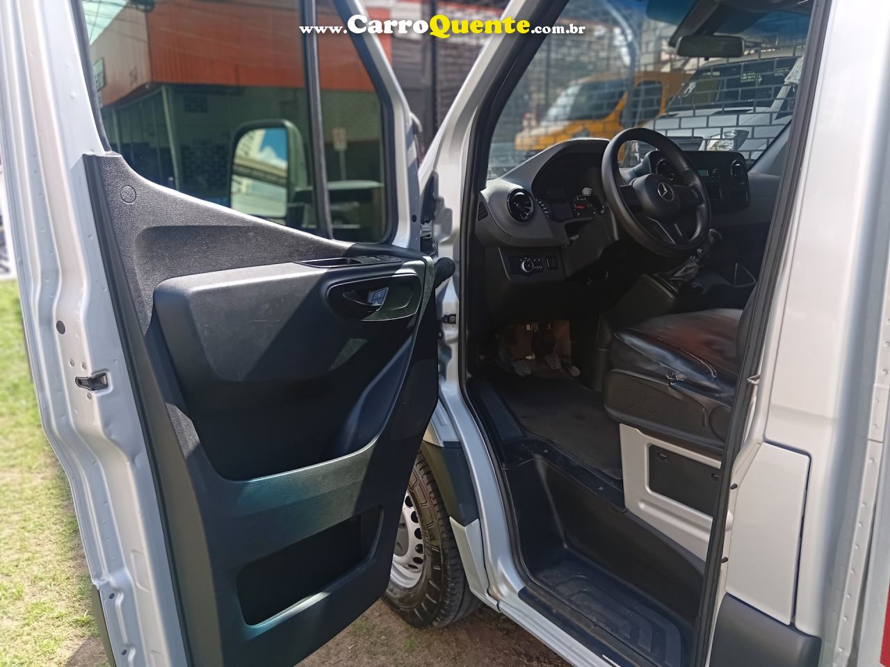 MERCEDES-BENZ   SPRINTER 314 CHASSI LONGO T.B. 2.2 DIES.   PRATA 2021 2.2 DIESEL - Loja