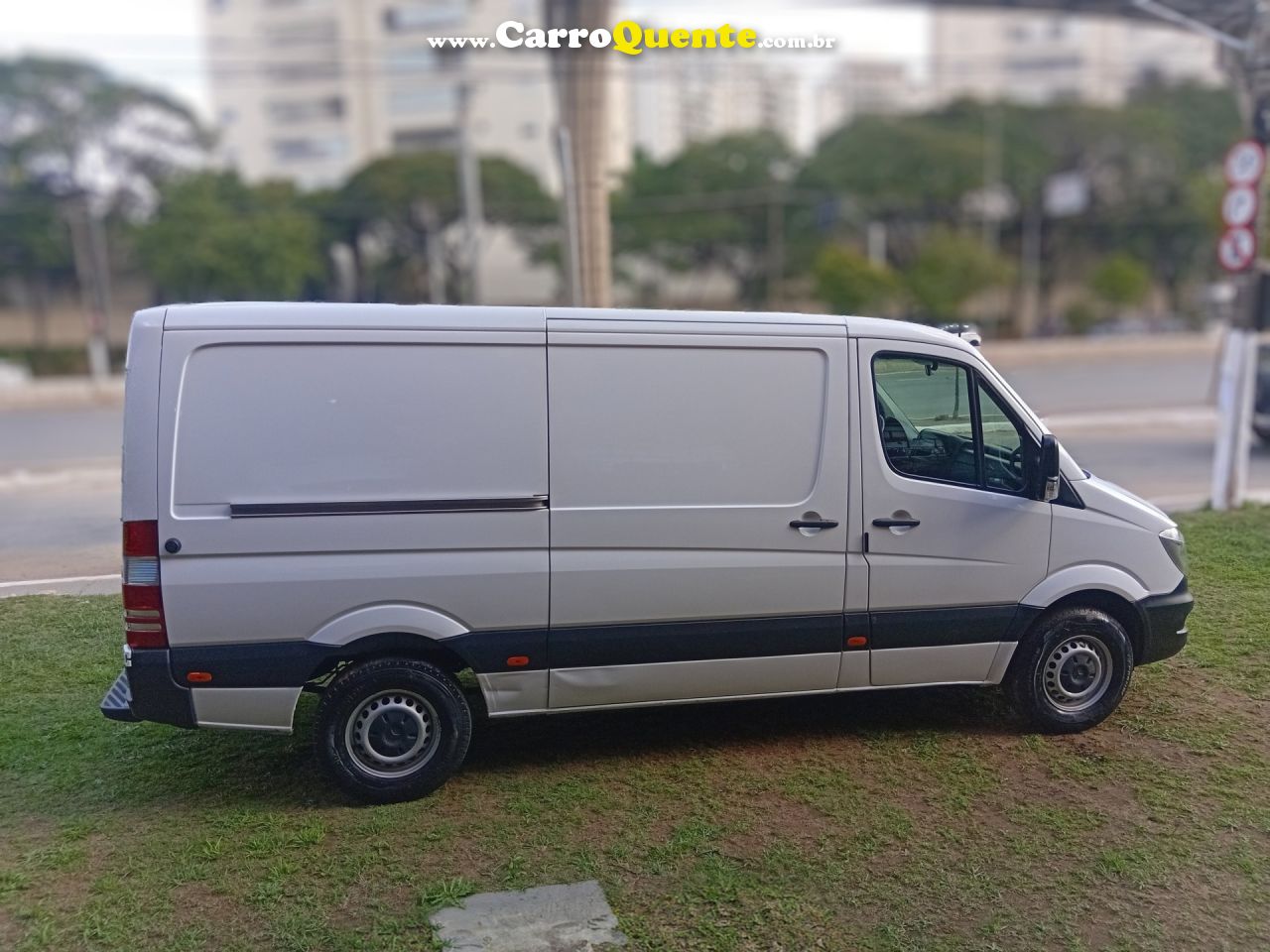 MERCEDES-BENZ   SPRINTER 313 FURGÃO LONGO 2.2 129CV DIES   BRANCO 2019 2.2 DIESEL - Loja