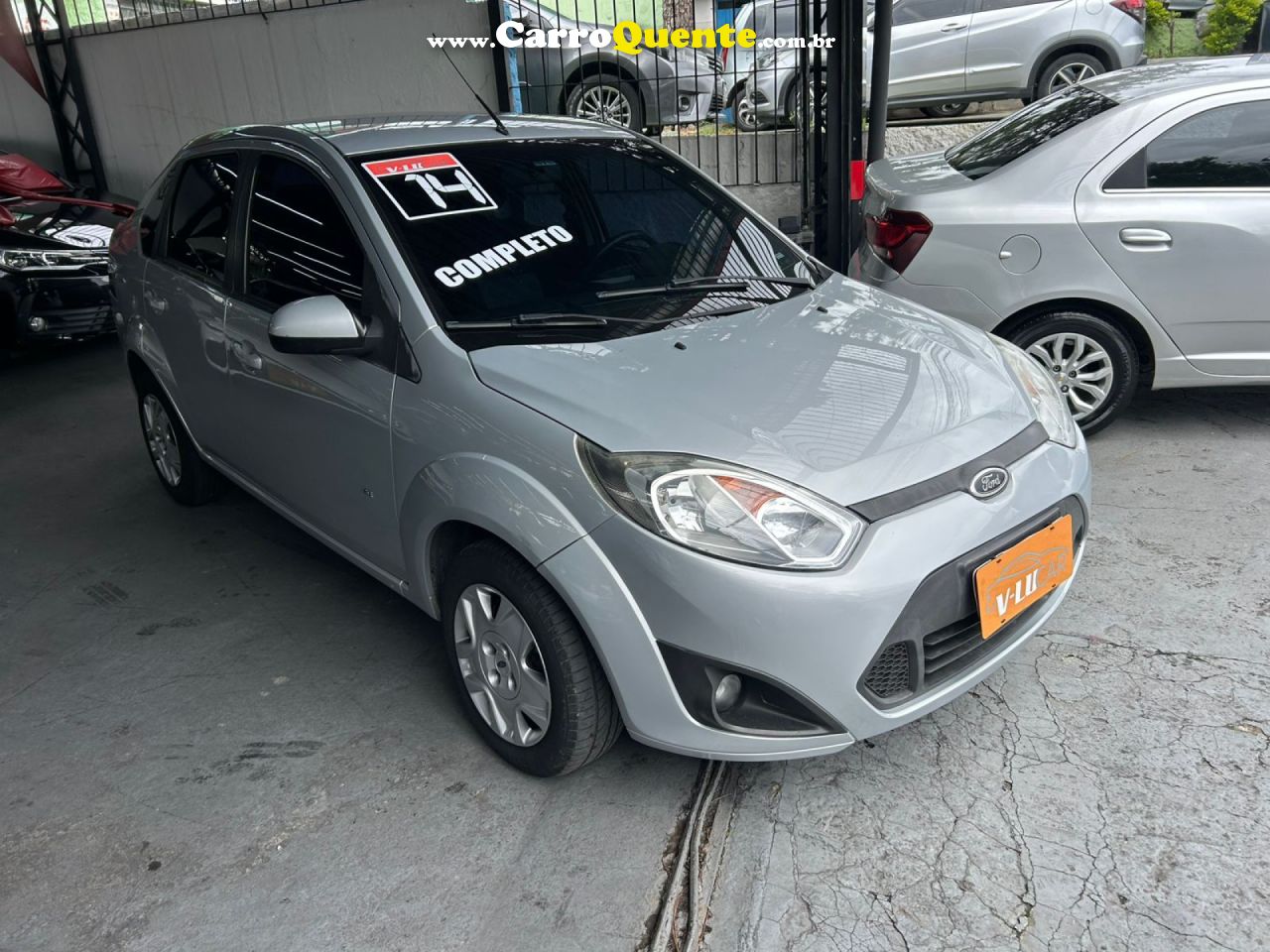 FORD   FIESTA SEDAN SE 1.6 8V FLEX 4P   PRATA 2014 1.6 FLEX - Loja