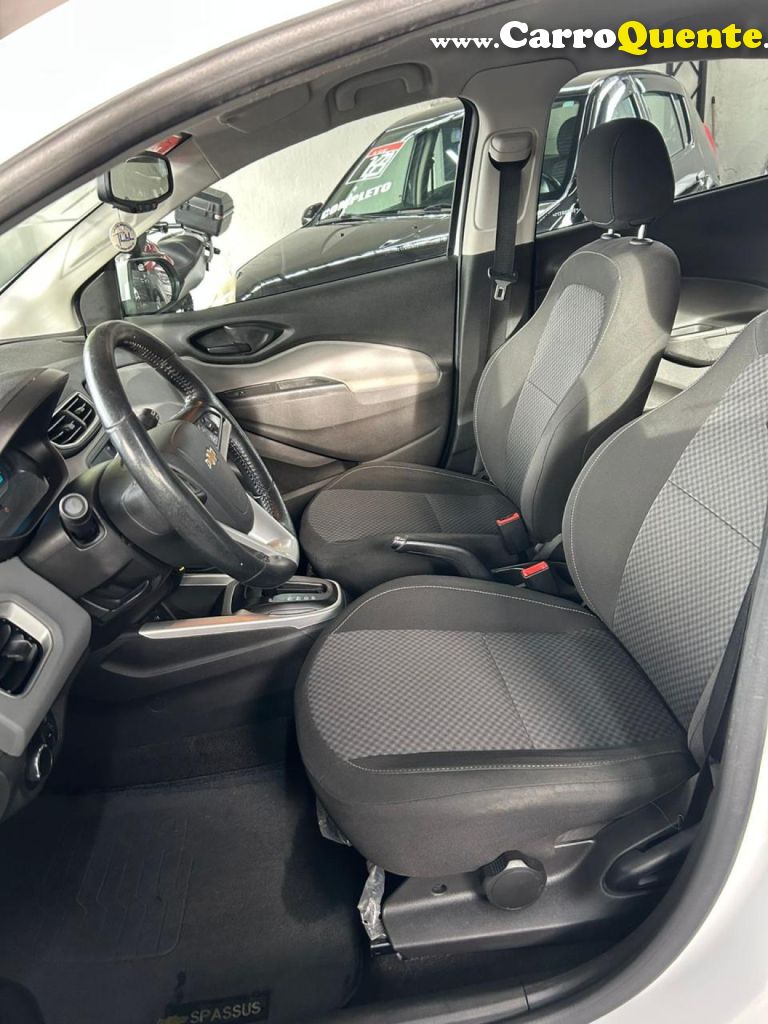 CHEVROLET   ONIX HATCH LT 1.4 8V FLEXPOWER 5P AUT.   BRANCO 2017 1.4 FLEX - Loja