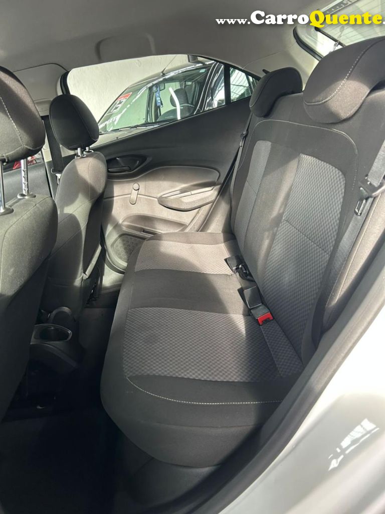 CHEVROLET   ONIX HATCH LT 1.4 8V FLEXPOWER 5P AUT.   BRANCO 2017 1.4 FLEX - Loja