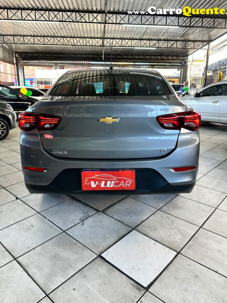 CHEVROLET   ONIX SEDAN PLUS LT 1.0 12V FLEX 4P MEC.   CINZA 2023 1.0 FLEX - Loja