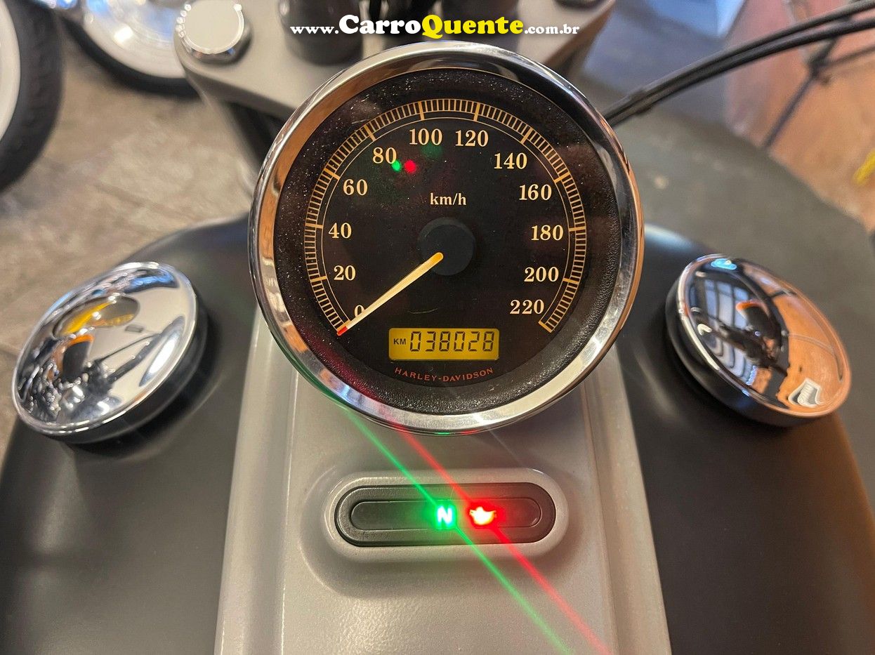 HARLEY-DAVIDSON SOFTAIL ROCKER 2009 - Loja