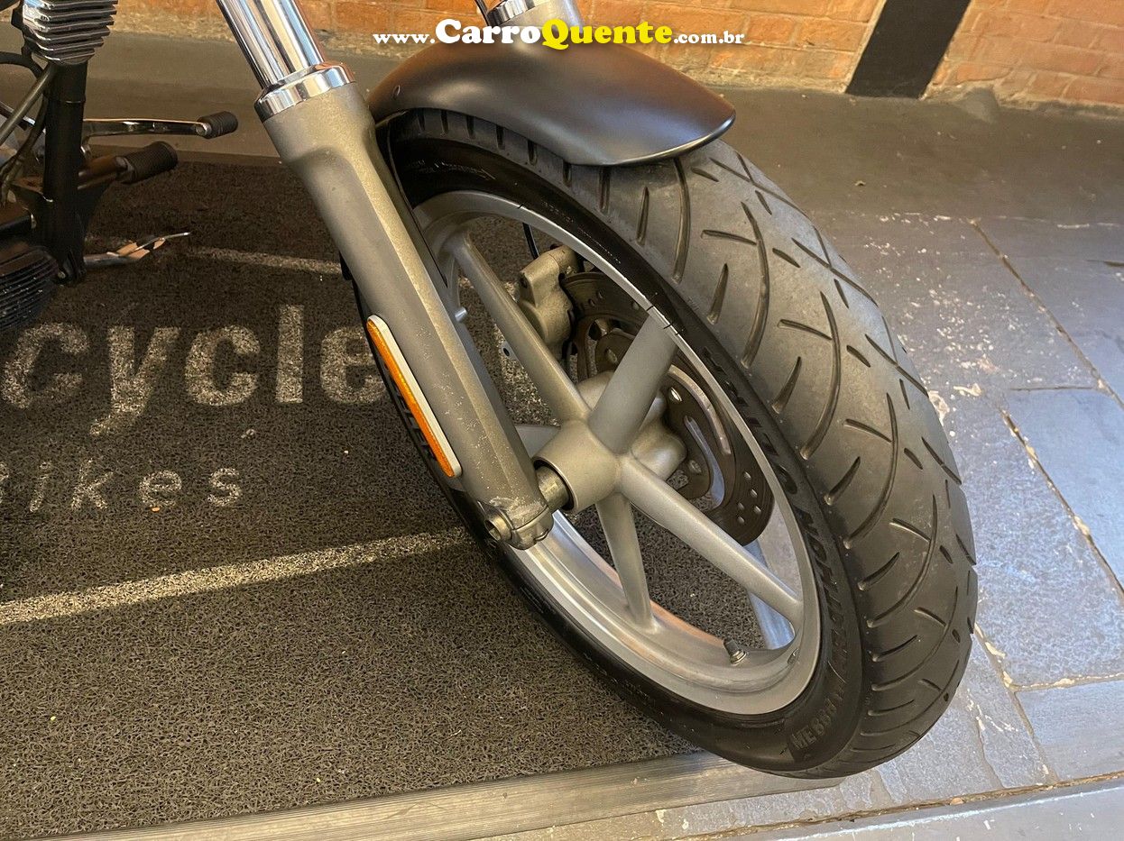 HARLEY-DAVIDSON SOFTAIL ROCKER 2009 - Loja