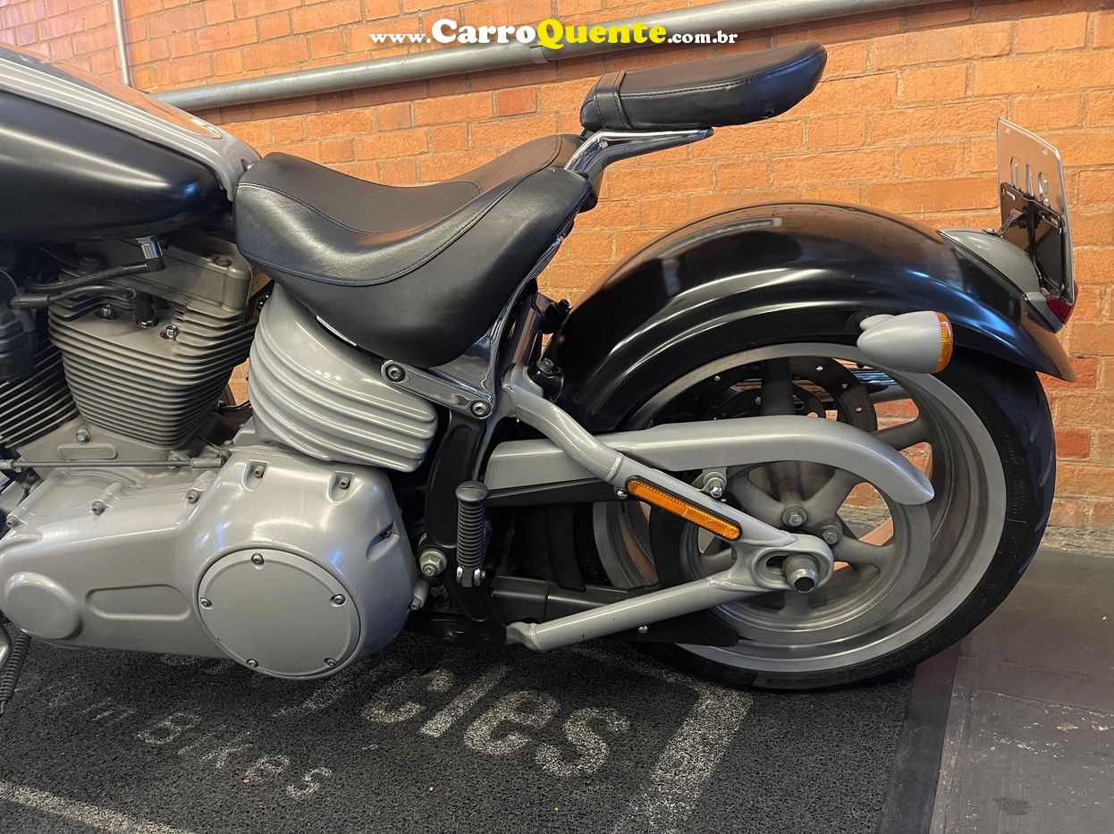 HARLEY-DAVIDSON SOFTAIL ROCKER 2009 - Loja