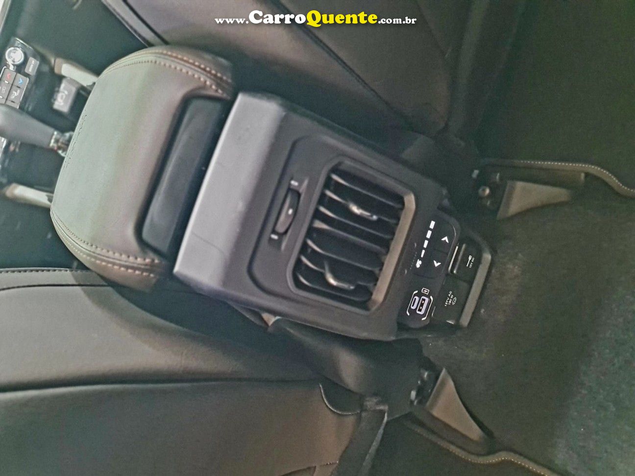 JEEP COMMANDER 1.3 T270 TURBO OVERLAND 2023 - Loja