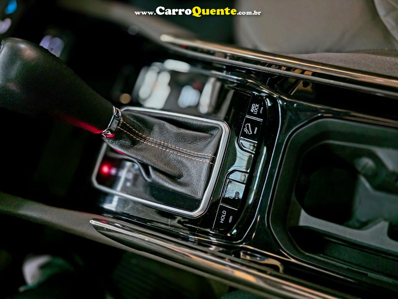 JEEP COMMANDER 2.0 TD380 TURBO OVERLAND 2025 - Loja