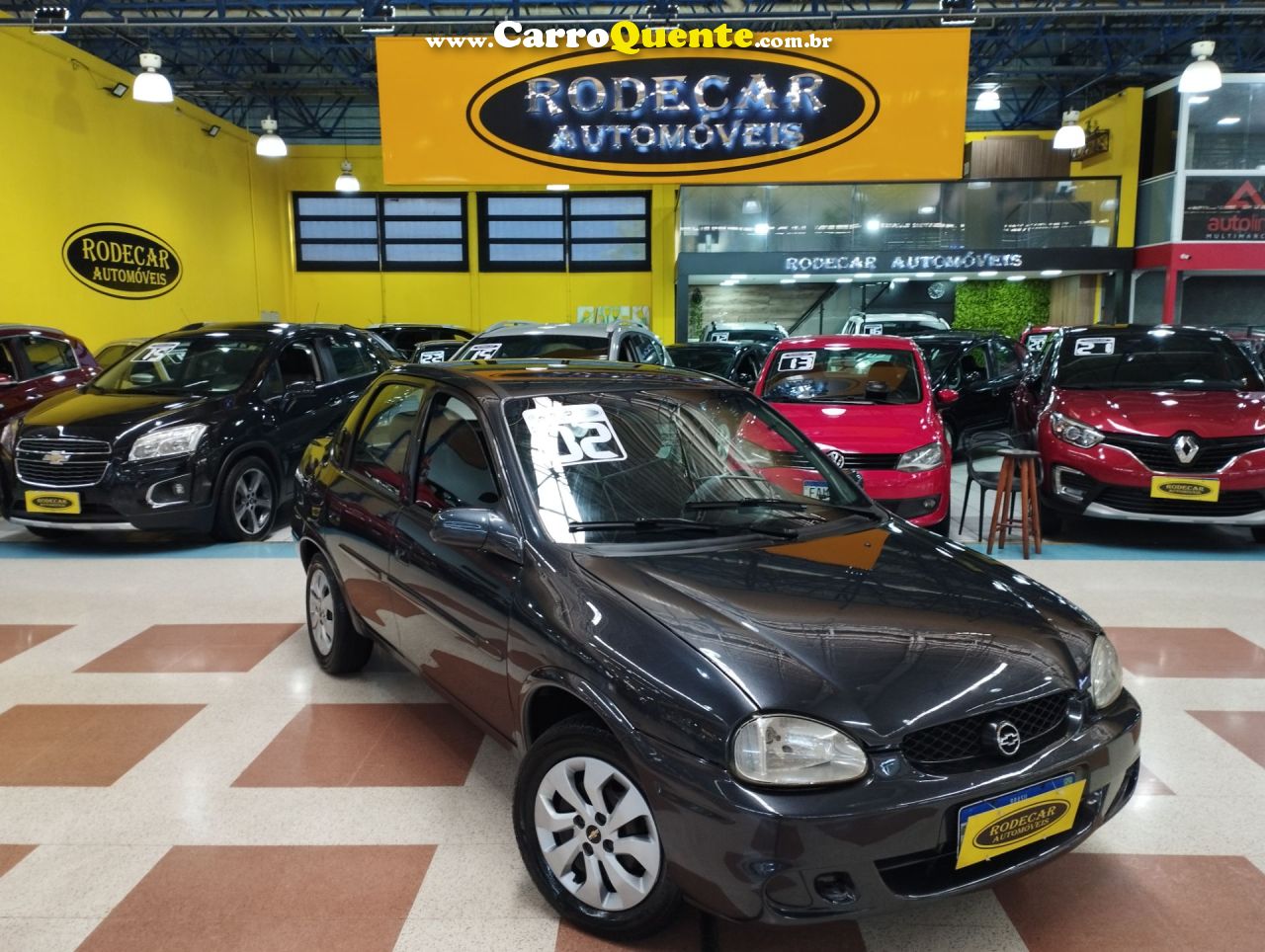 CHEVROLET CORSA 1.0 MPFI MILENIUM SEDAN 8V 2002 - Loja