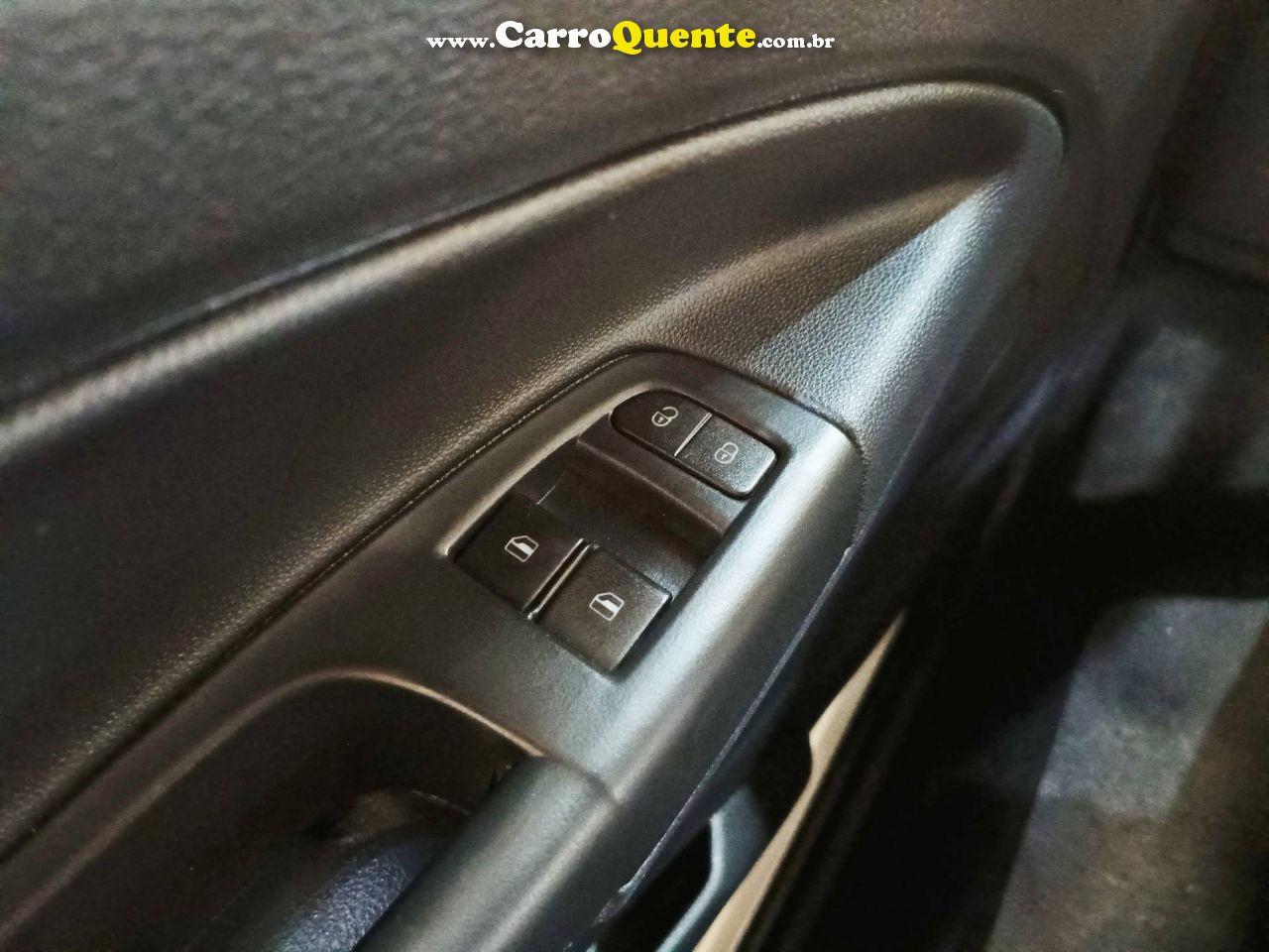 VOLKSWAGEN SAVEIRO 1.6 MSI ROBUST CS 16V 2025 - Loja