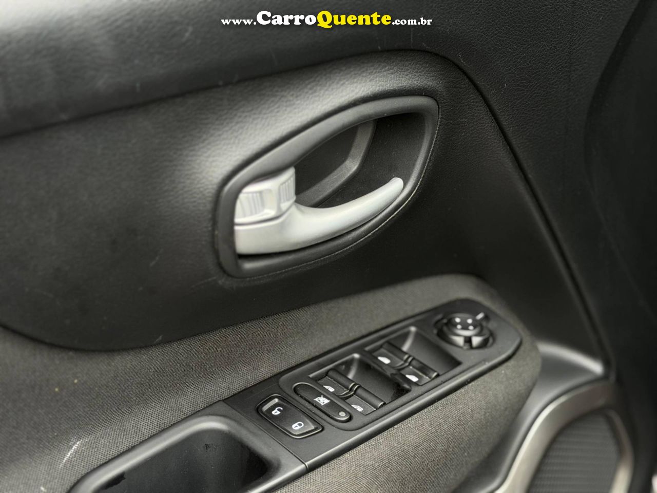 JEEP RENEGADE 1.3 T270 TURBO SPORT 2022 - Loja
