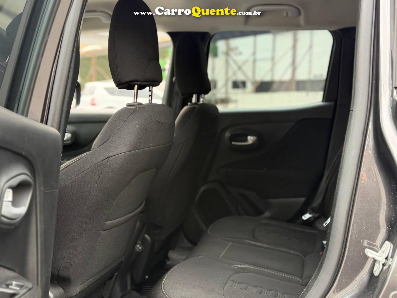 JEEP RENEGADE 1.3 T270 TURBO SPORT 2022 - Loja