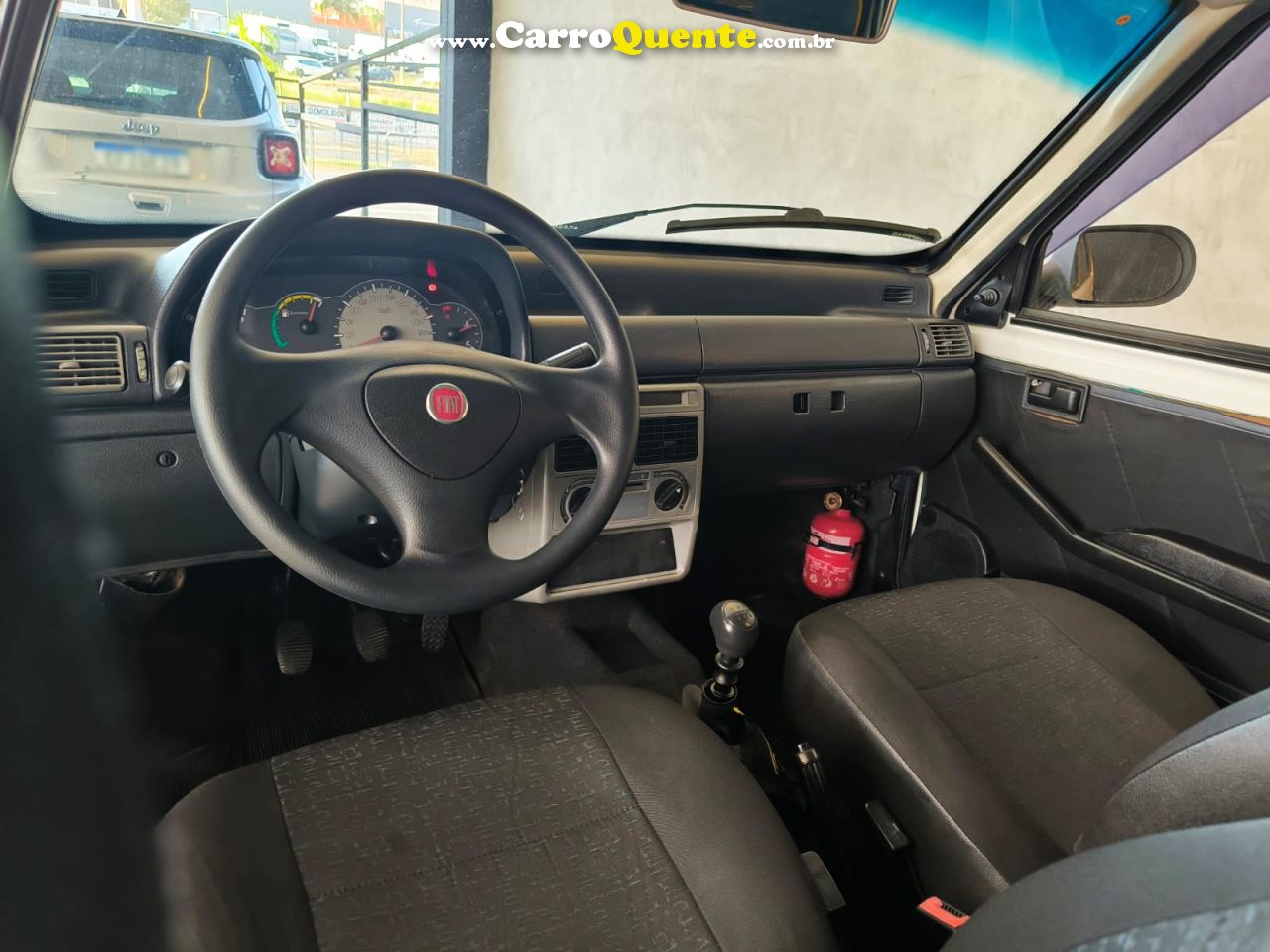 FIAT UNO 1.0 MPI MILLE WAY ECONOMY 8V 2011/2012 - Loja