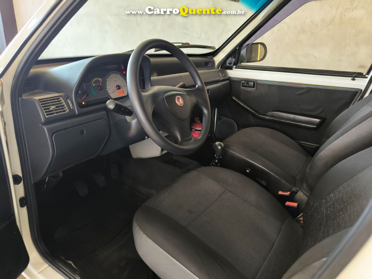 FIAT UNO 1.0 MPI MILLE WAY ECONOMY 8V 2011/2012 - Loja