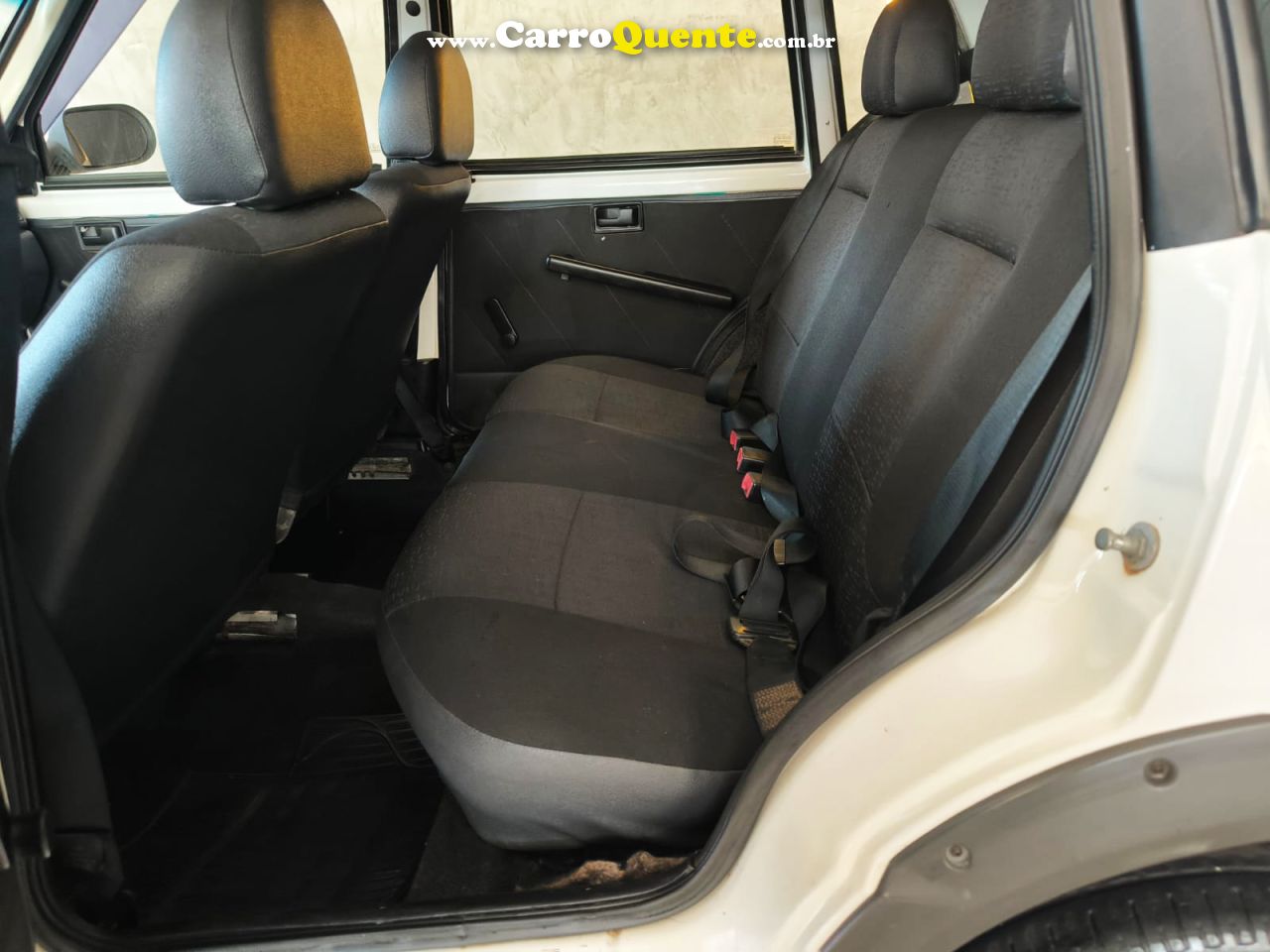 FIAT UNO 1.0 MPI MILLE WAY ECONOMY 8V 2011/2012 - Loja