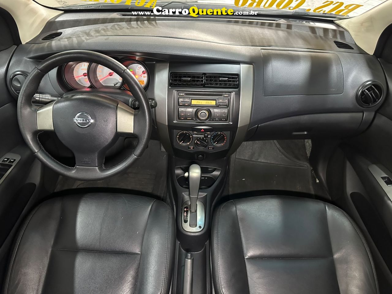 NISSAN LIVINA 1.8 S 16V 2014 - Loja