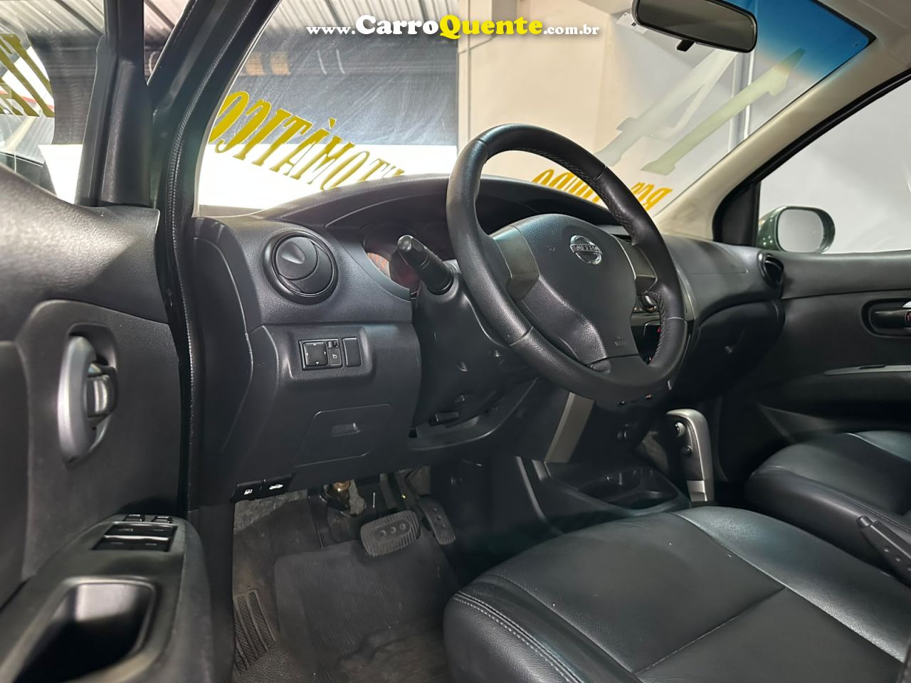 NISSAN LIVINA 1.8 S 16V 2014 - Loja