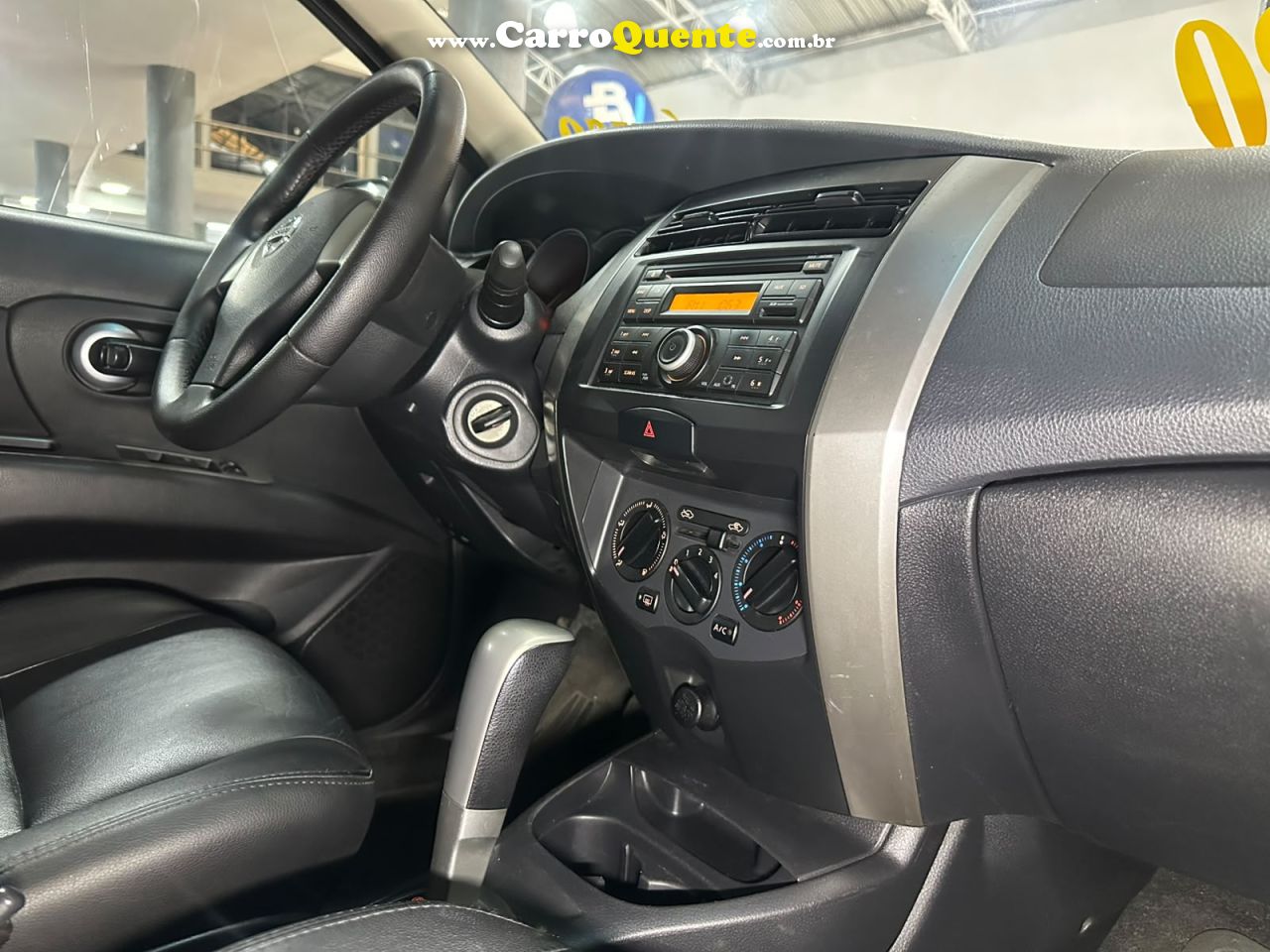NISSAN LIVINA 1.8 S 16V 2014 - Loja