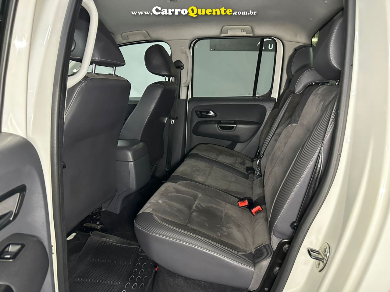 VOLKSWAGEN AMAROK 2.0 DARK LABEL 4X4 CD 16V TURBO INTERCOOLER 2015 - Loja