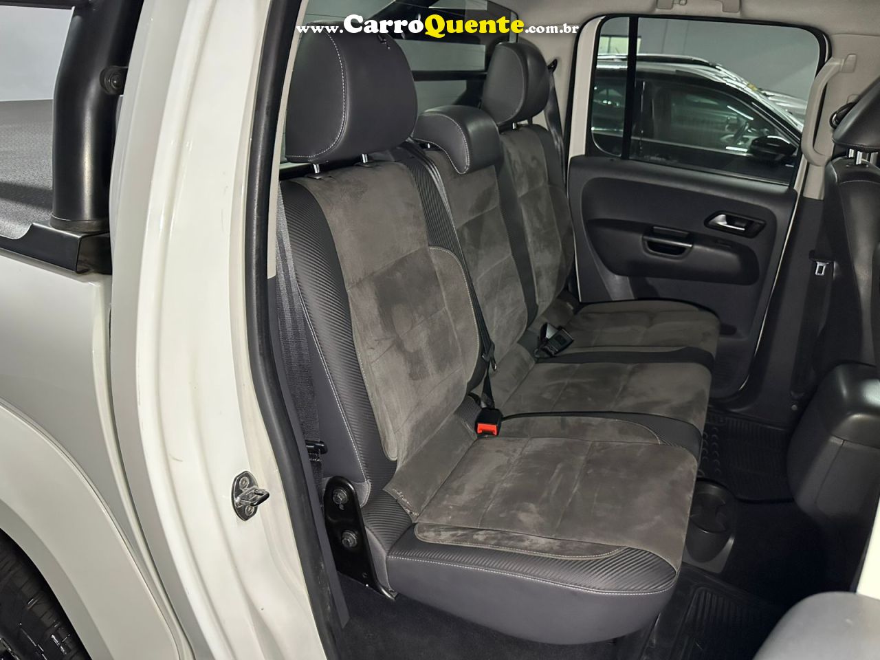 VOLKSWAGEN AMAROK 2.0 DARK LABEL 4X4 CD 16V TURBO INTERCOOLER 2015 - Loja