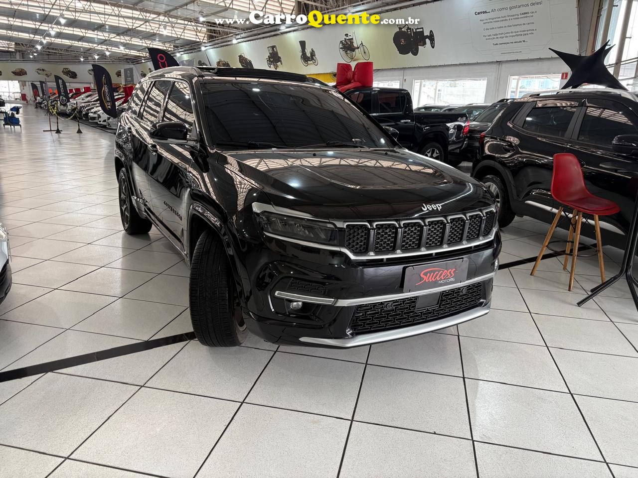 COMMANDER 1.3 T270 TURBO OVERLAND C/ BAIXA KM 2022 - Loja