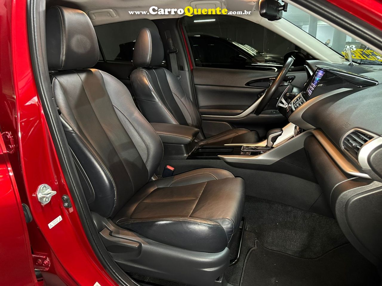 MITSUBISHI ECLIPSE CROSS 1.5 MIVEC TURBO HPE S 2020 - Loja