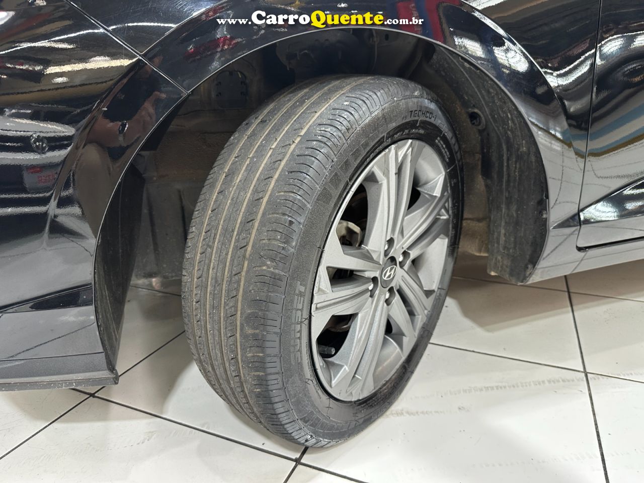 HYUNDAI HB20S 1.0 TGDI COMFORT PLUS 2025 - Loja