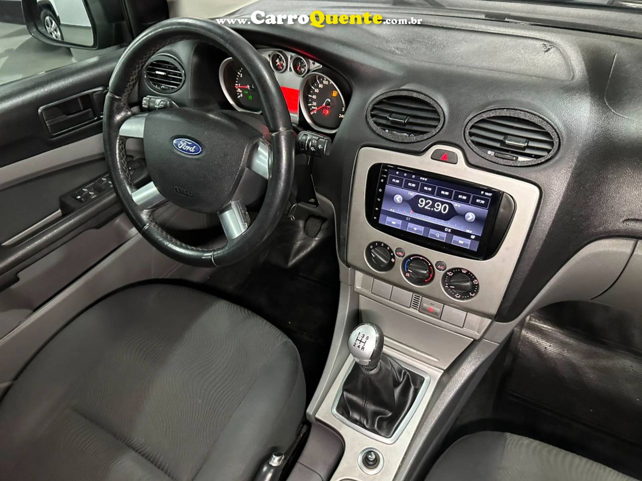 FORD FOCUS 1.6 GL 8V 2012 - Loja